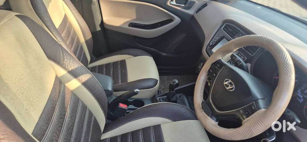 Hyundai Elite I20 Sportz (o) 1.2, 2019, Petrol