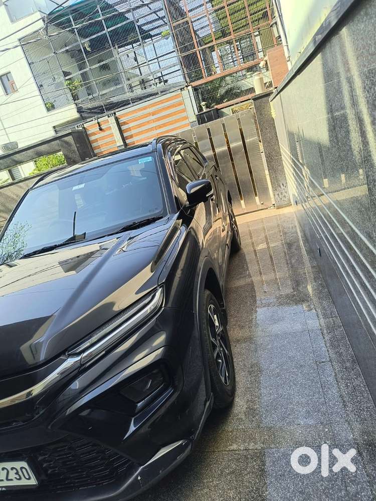 Toyota Urban Cruiser Hyryder 2024 Petrol Well Maintained