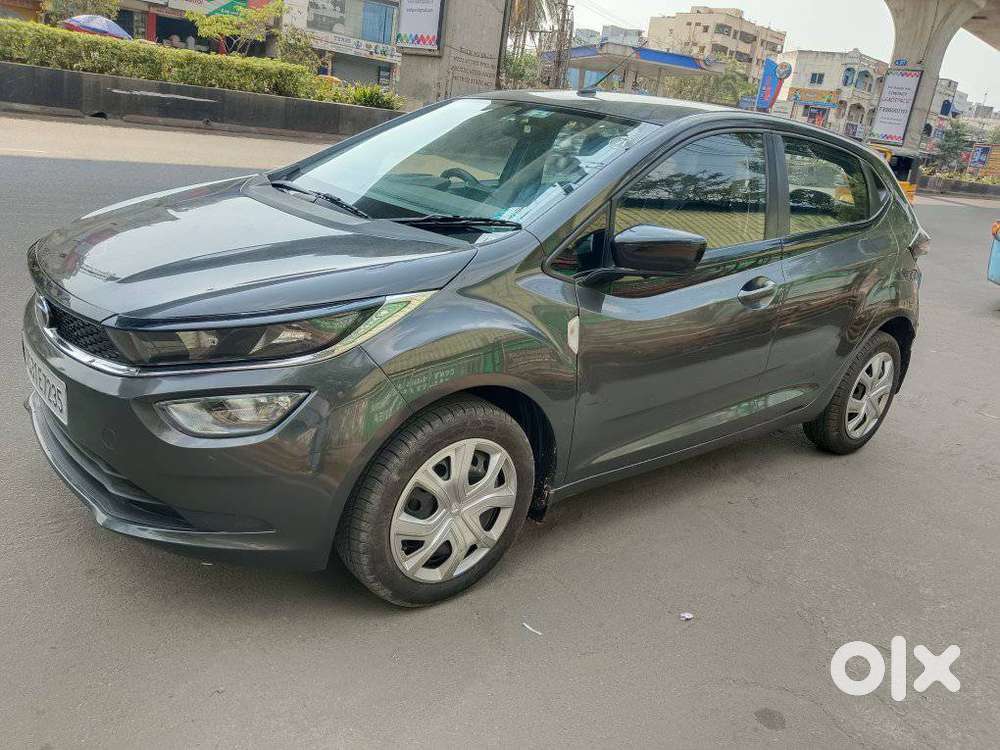 Tata Altroz 1.2 Xm Plus, 2021, Petrol