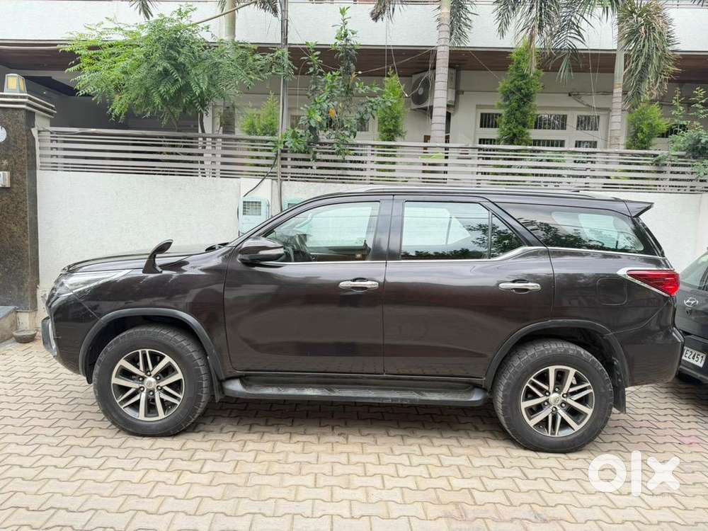 Toyota Fortuner 2016 Diesel Well Maintained