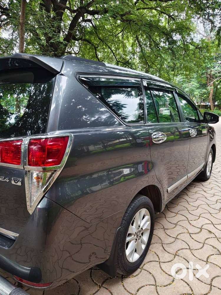 Toyota Innova Crysta 2.4 V, 2018, Diesel