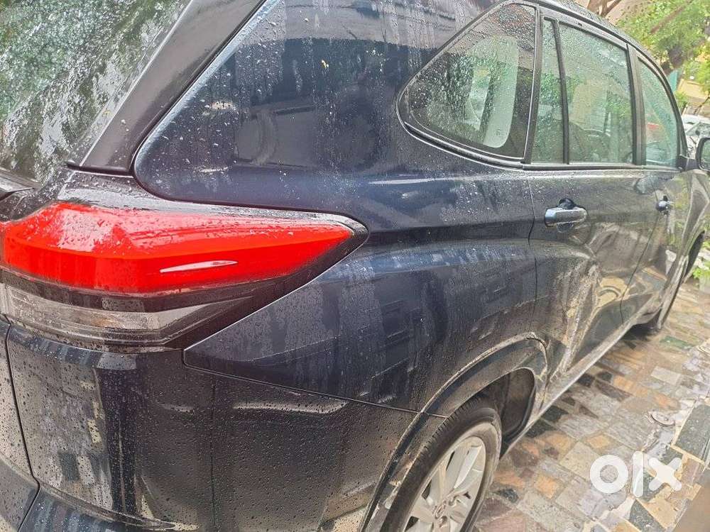 Toyota Innova Hycross 2.0 Gx 7 Str, 2026, Petrol