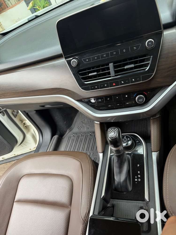2021 Tata Harrier Automatic