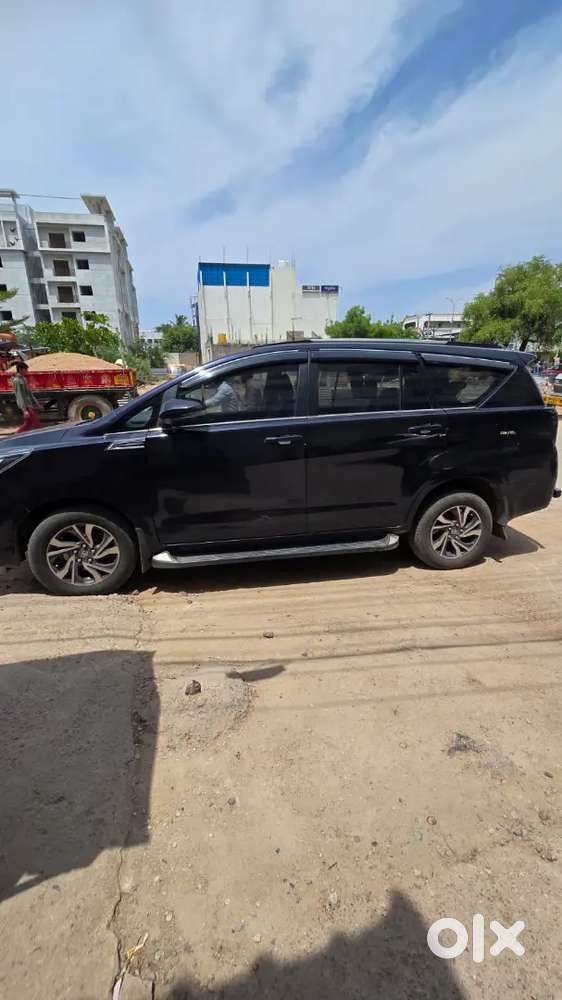 Toyota Innova Crysta Diesel 2022