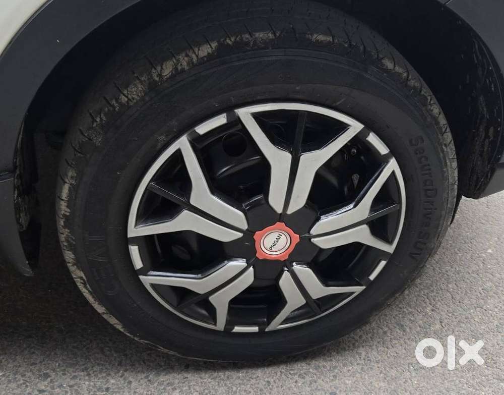 Tata Nexon 1.2 Revotron Xm (s), 2020, Petrol