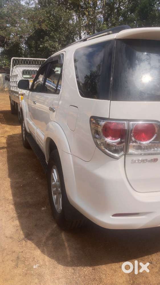 Toyota Fortuner 2011-2016 4x2 Mt Trd Sportivo, 2014, Diesel