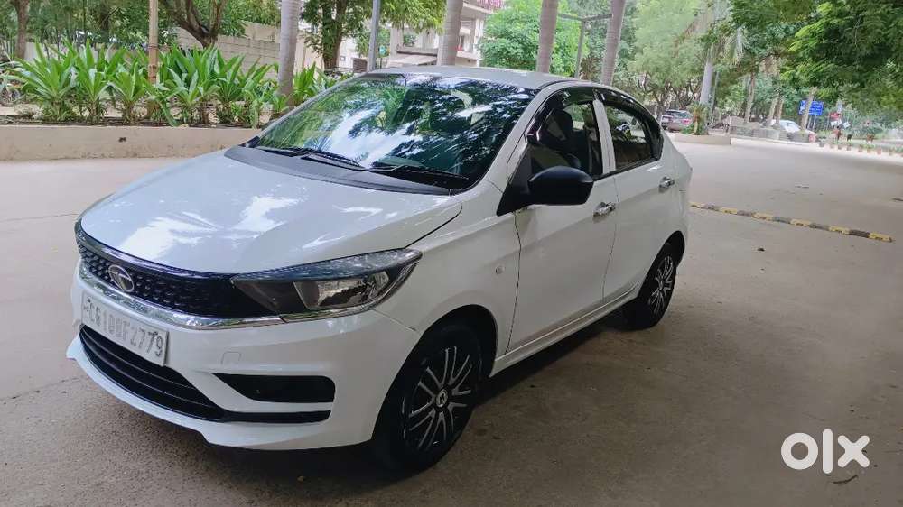 Tata Tigor Petrol