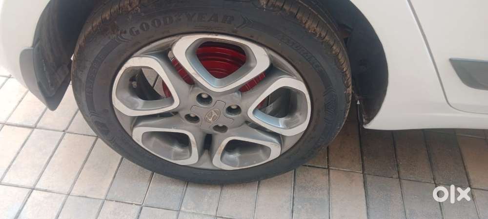 Hyundai I20 Petrol Asta Option, 2019, Petrol