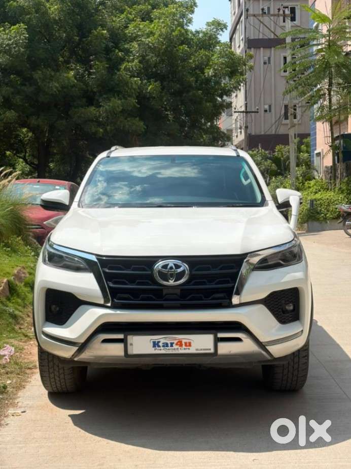 Toyota Fortuner 4x2 Mt 2.8 Diesel, 2023, Diesel