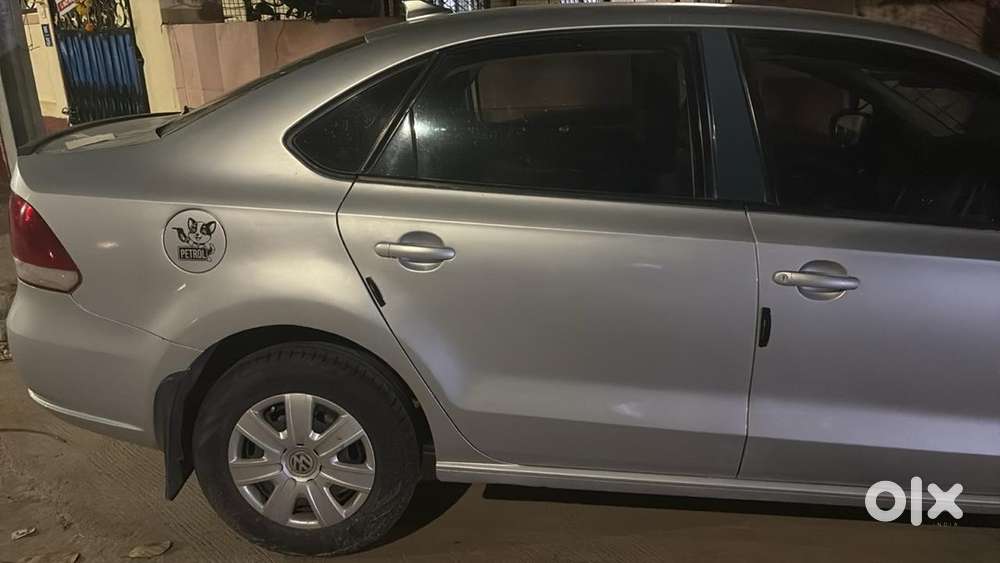 Volkswagen Vento Petrol 2011