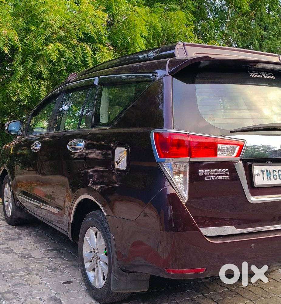 Toyota Innova Crysta 2.4 G Mt, 2017, Diesel