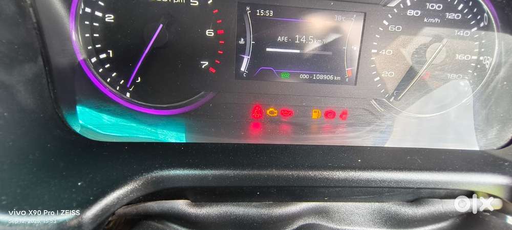 Mahindra Marazzo, 2020, Diesel