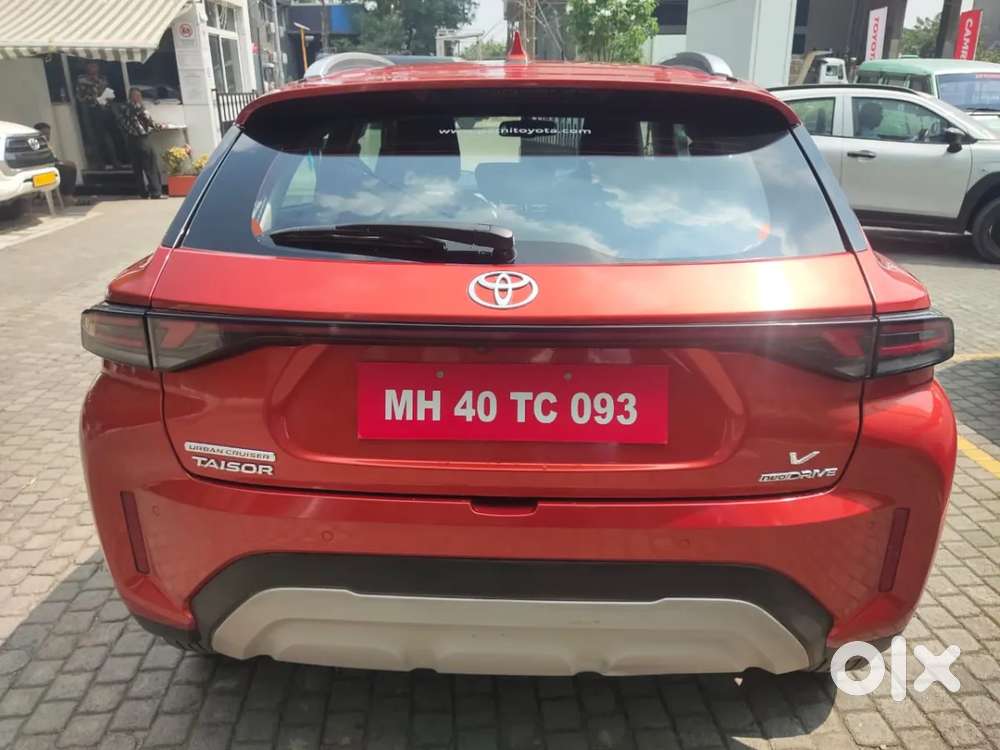Toyota Urban Cruiser Taisor V 1.0 Petrol At, 2024, Petrol