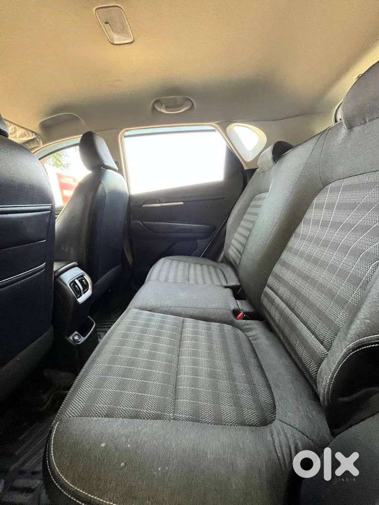 Kia Sonet, 2022, Petrol