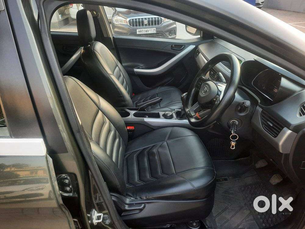 Tata Nexon 1.2 Revotron Xm (s), 2022, Petrol