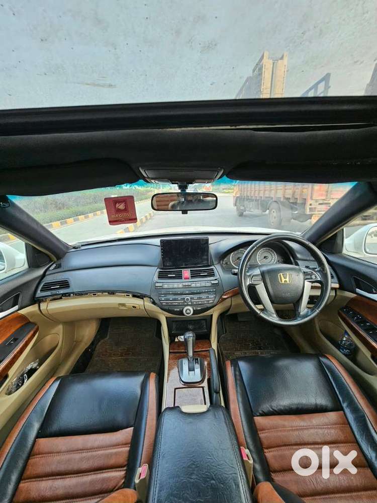 Honda Accord 2.4 Automatic, 2011, Cng & Hybrids
