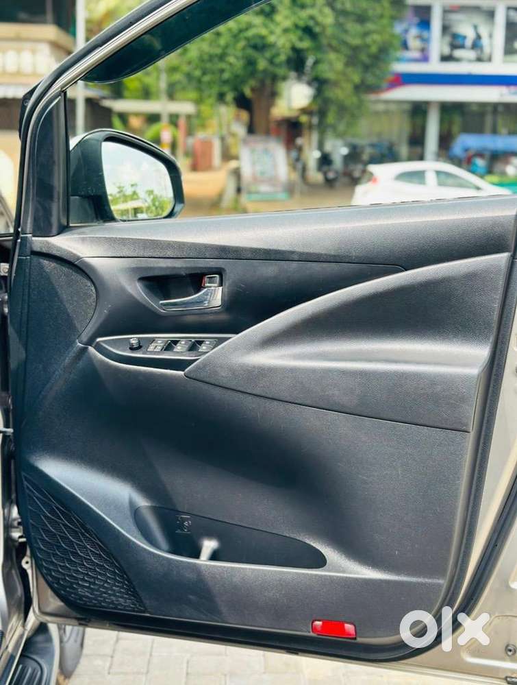 Toyota Innova Crysta 2017 Diesel Good Condition