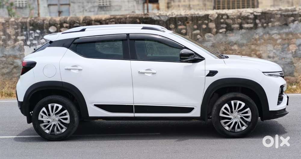 Renault Kiger, 2022, Petrol