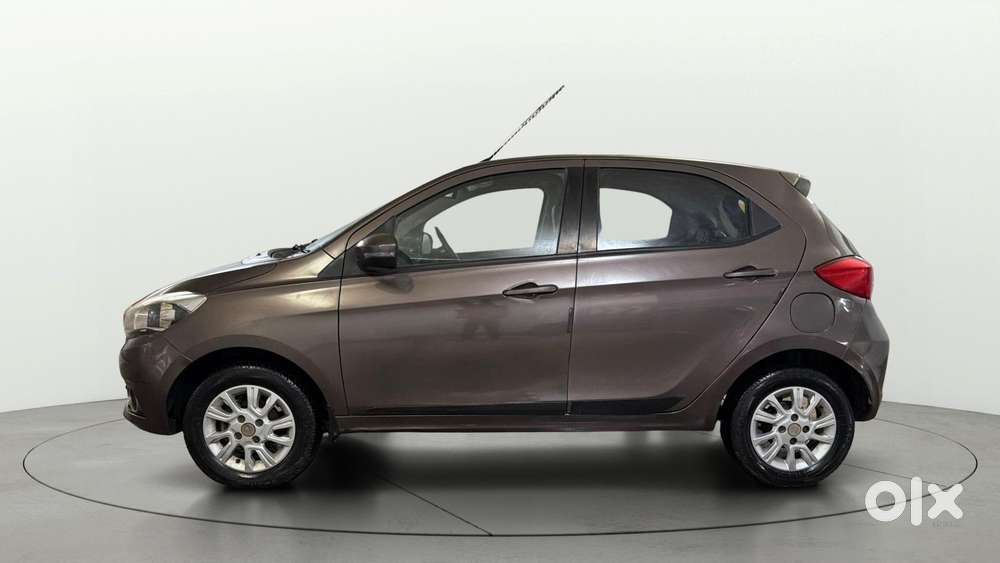 Tata Tiago 1.2 Revotron Xz, 2018, Petrol