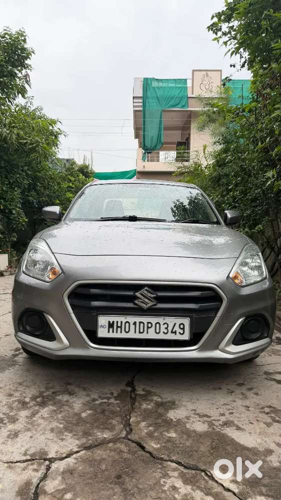 Maruti Suzuki Dzire 2020 Second-hand Car. Make June 2020 Upgraded.