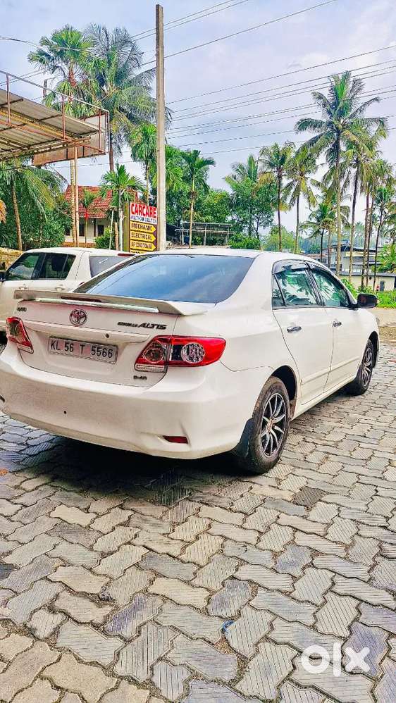 Toyota Corolla Altis 2012 Diesel 132000 Km Driven