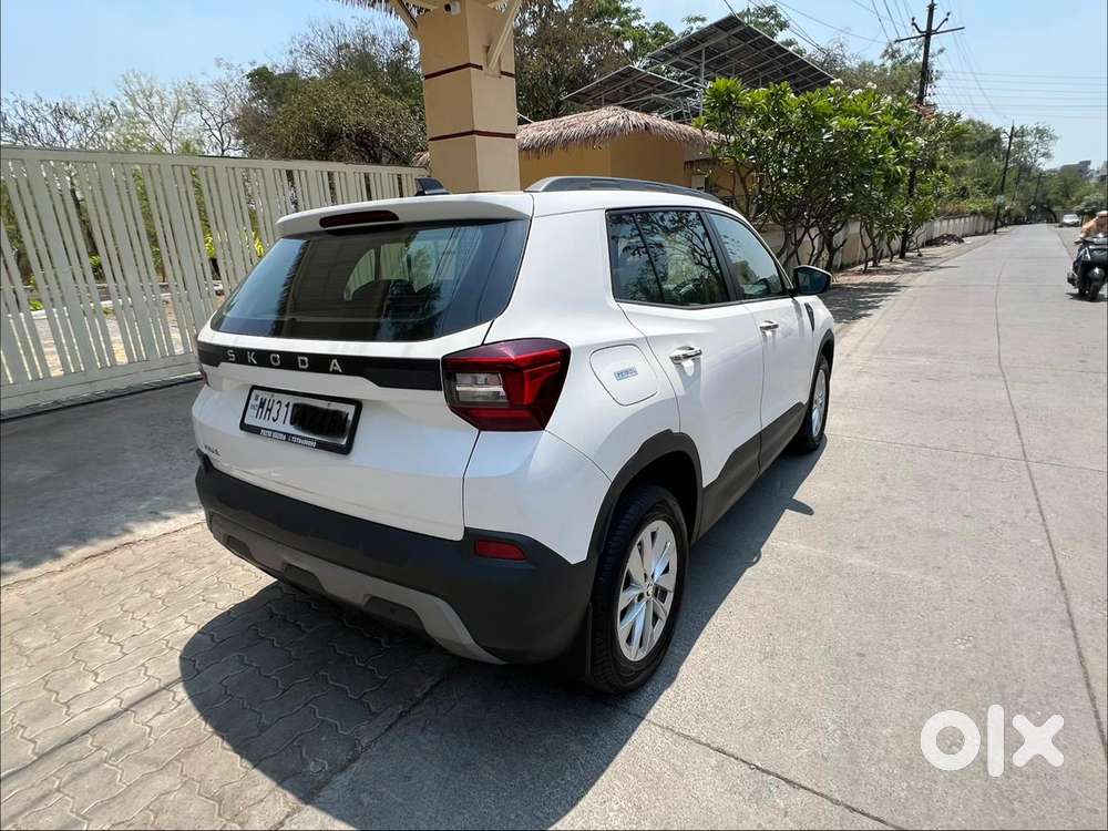 Skoda Kylaq Signature Plus At, 2025, Petrol