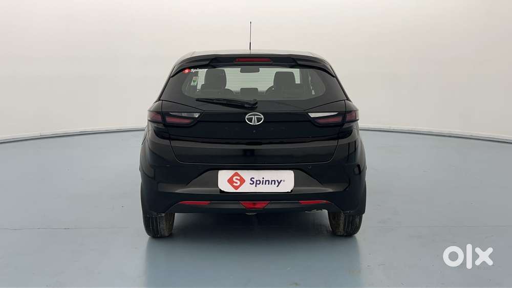 Tata Altroz 1.2 Xz Plus Dark Edition, 2023, Petrol
