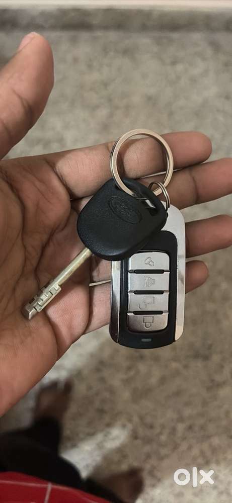 Ford Ikon 2004 Petrol Well Maintained