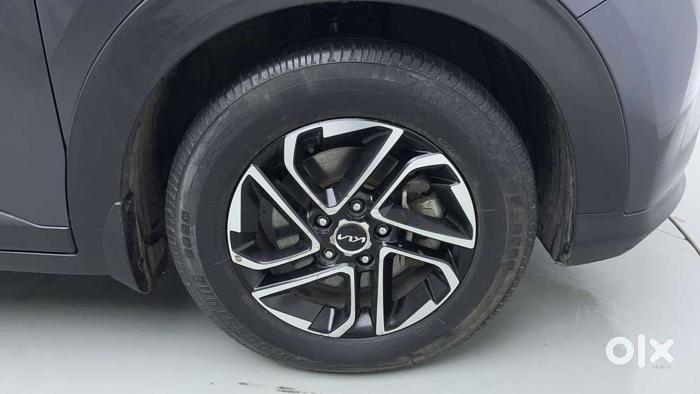 Kia Carens 1.5 Luxury Plus Diesel At 6 Str, 2022, Diesel