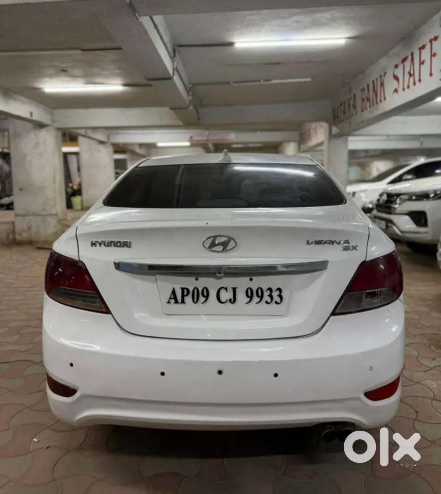 Hyundai Verna 2011 Diesel 95200 Km Driven
