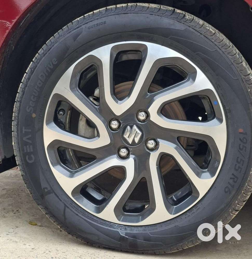 Maruti Suzuki Nexa Baleno 2022 Alpha 1.2 Top Model Opulent Red