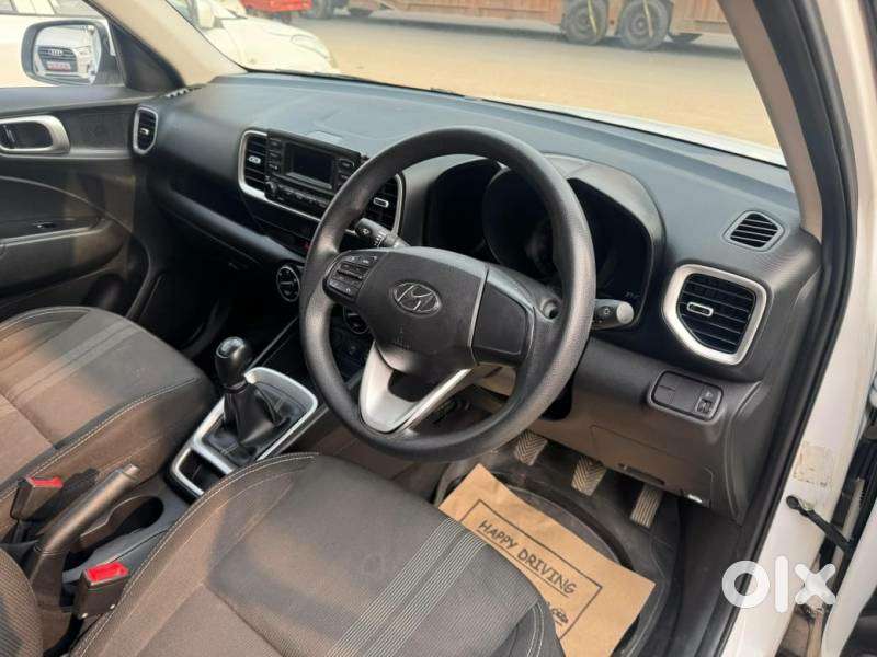 Hyundai Venue S 1.2 Petrol, 2019, Petrol