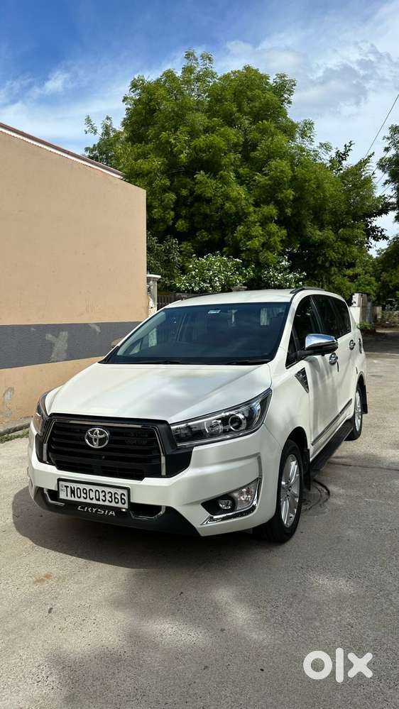 Toyota Innova Crysta 2.8z Automatic, 2018, Diesel