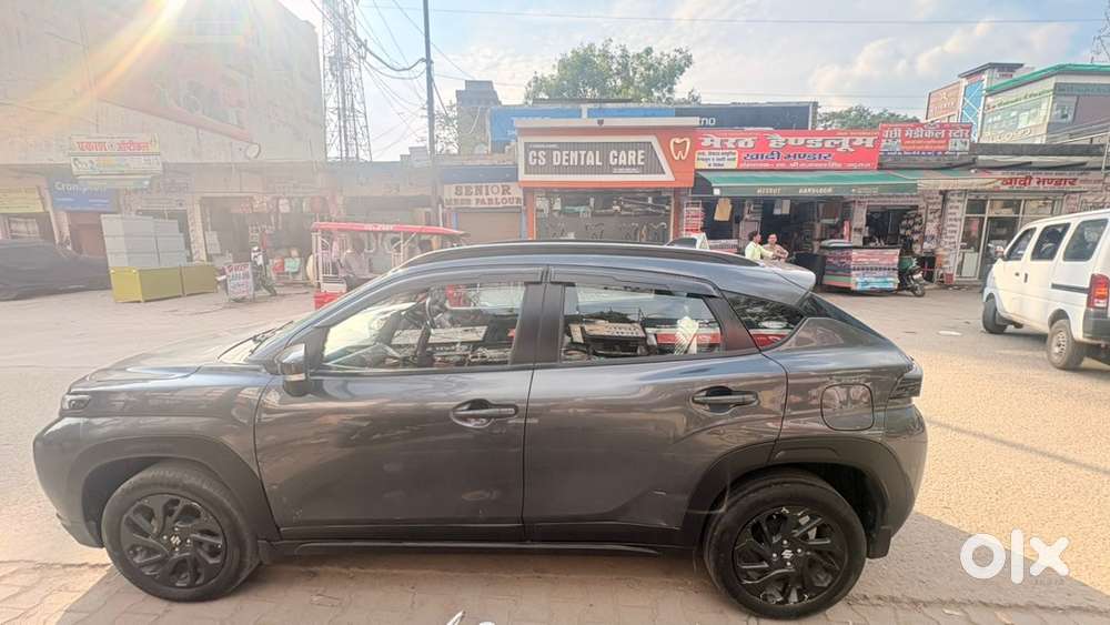 Maruti Suzuki Fronx Petrol 2024