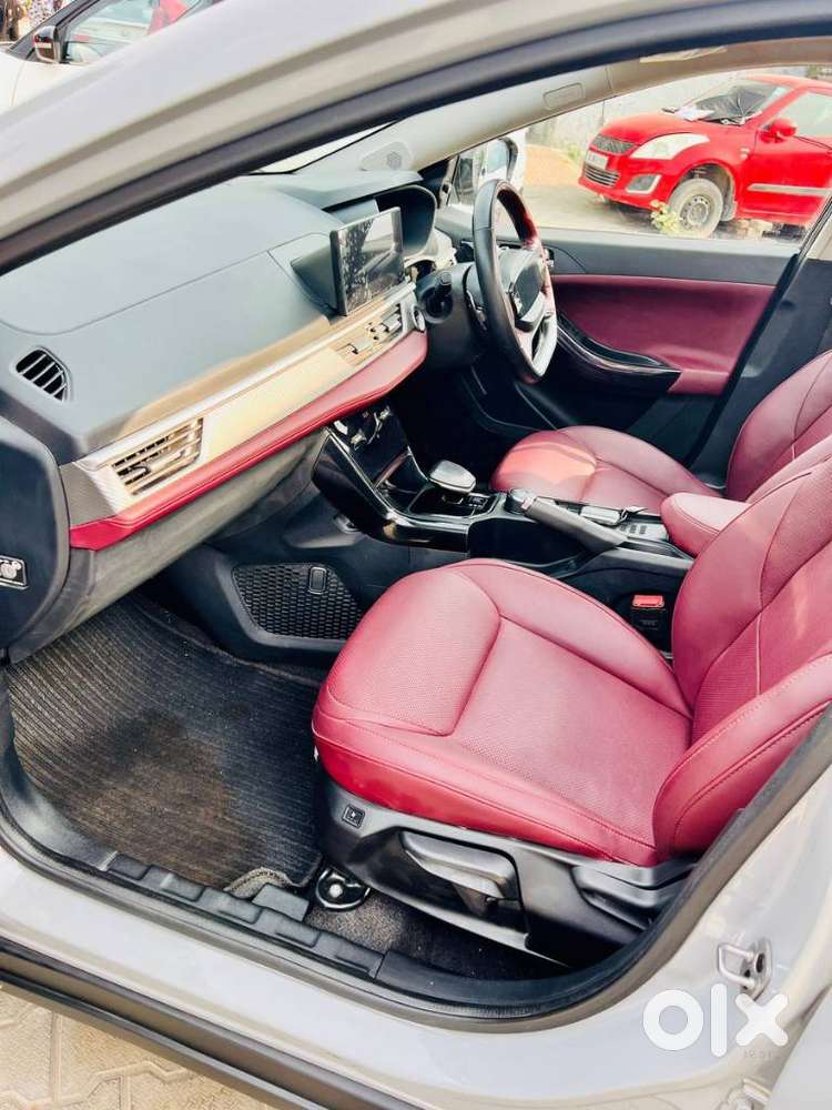 Tata Curvv Accomplished S 1.2 Revotron Petrol 7dca, 2025, Petrol