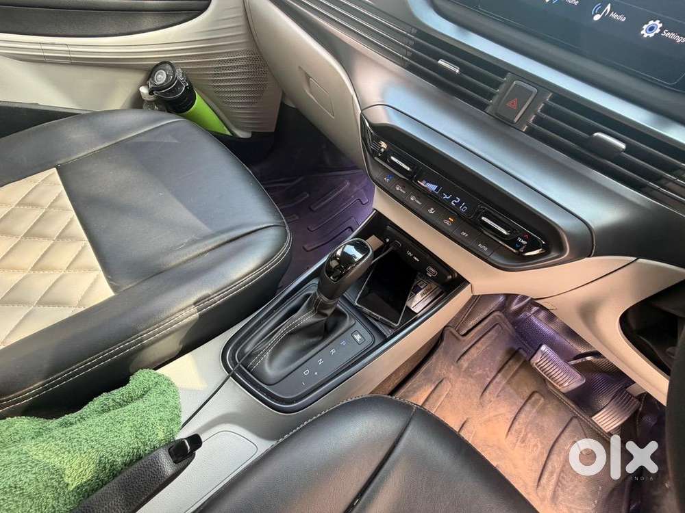 2024 Hyundai Petrol Automatic, Km Driven 34500