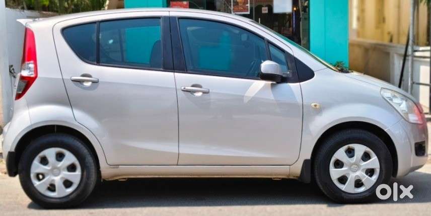 Maruti Suzuki Ritz Vxi, 2012, Petrol