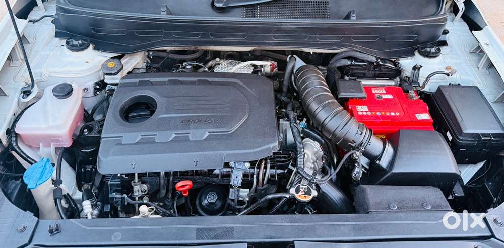 Hyundai Venue Diesel Very Used Sunroof Vehicle