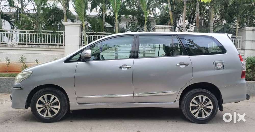 Toyota Innova 2.5 V 7 Str, 2015, Diesel