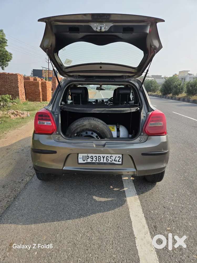 Maruti Suzuki Swift Zxi 2023 Cng