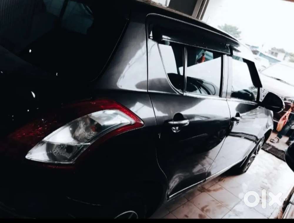 Maruti Suzuki Swift 2016