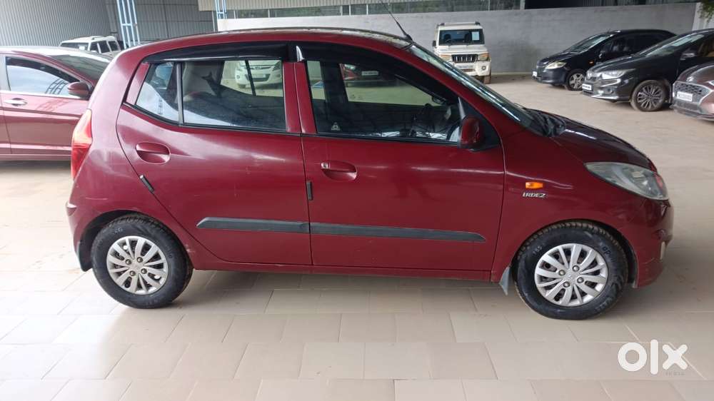 Hyundai I10 Sportz, 2014, Petrol