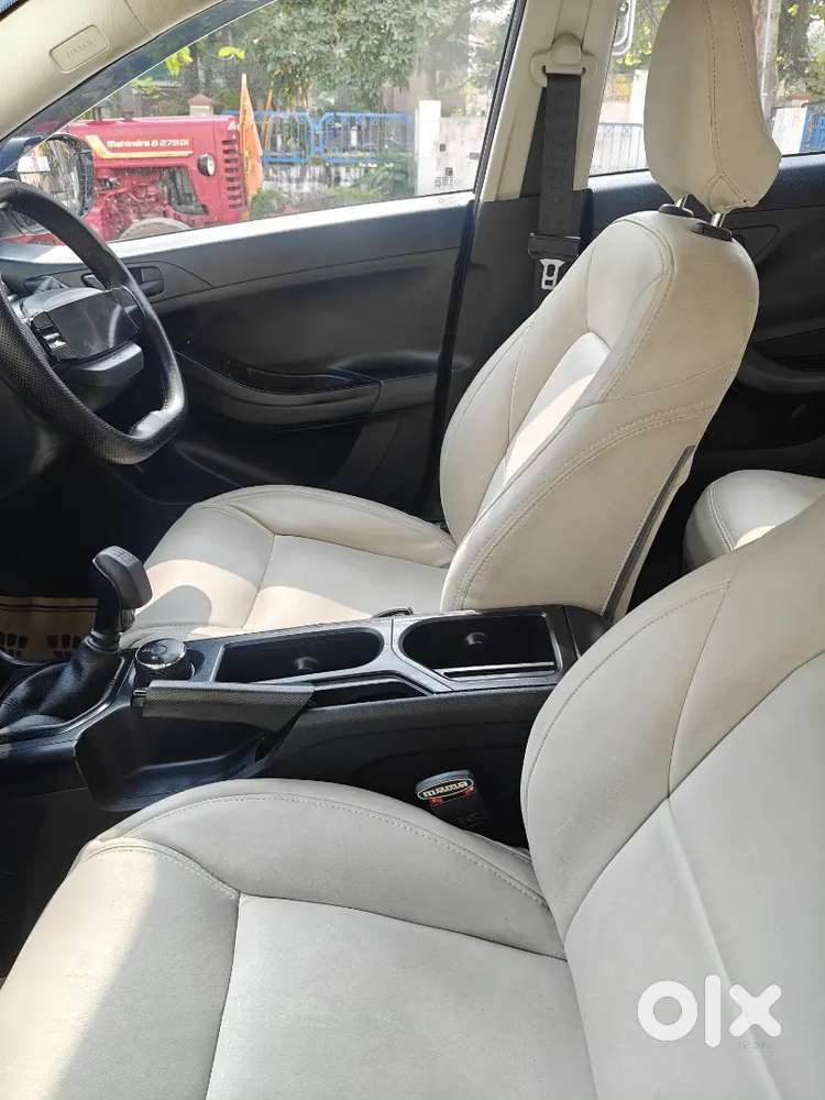 Tata Nexon 2024 Petrol 41500 Km Driven