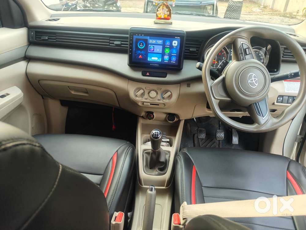 Toyota Rumion S Cng, 2024, Petrol