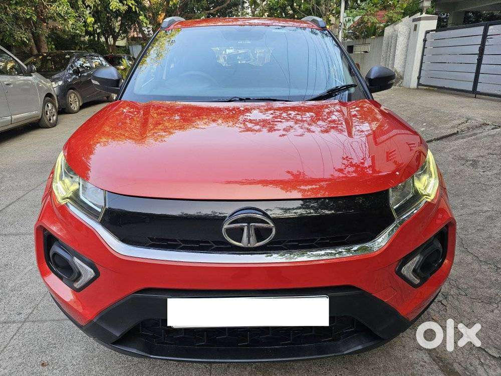 Tata Nexon 1.2 Revotron Xma Amt (s), 2022, Petrol