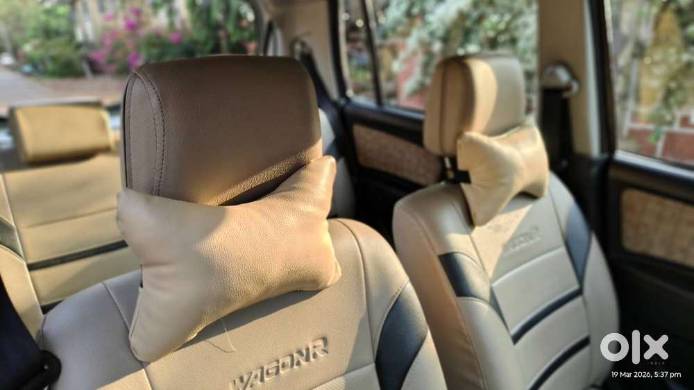 2018 Automatic Wagonr Vxi, Silky Silver, Mint Condition