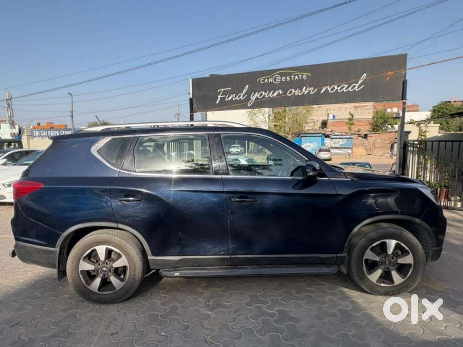 Mahindra Alturas G4 4x4 At, 2022, Diesel