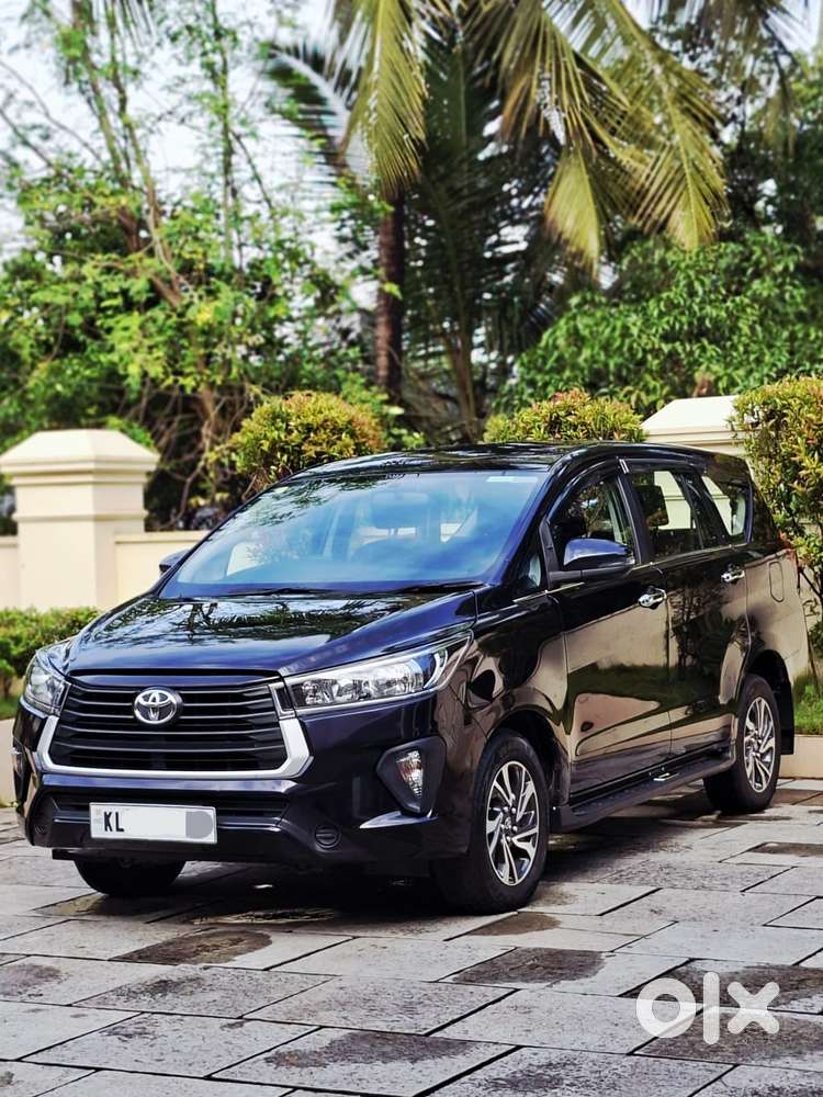 Toyota Innova Crysta [2020-ongoing] 2.7 Gx Mt 7 Str, 2022, Diesel