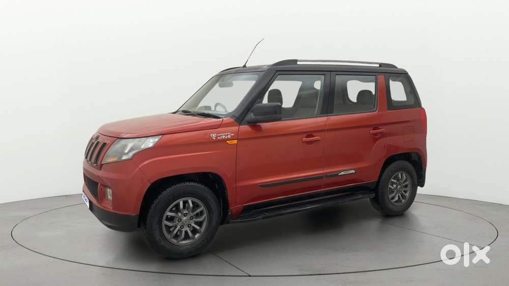 Mahindra Tuv 300 T10 Dual Tone, 2018, Diesel