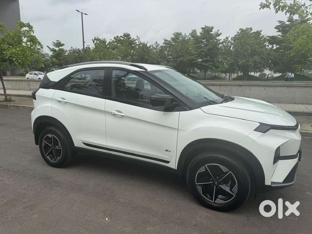 Tata Nexon Ev Empowered Plus Lr, 2025, Electric